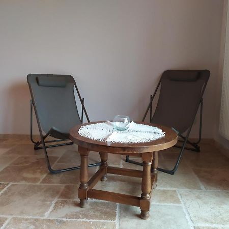 Limone Vallee Bed & Breakfast Montrigaud Exterior foto